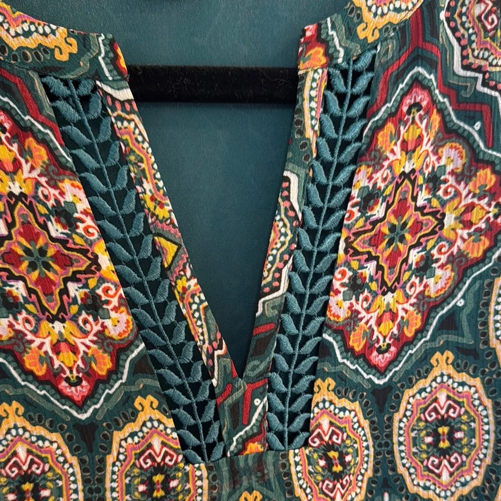 LOFT Patterned Blouse - Picture 3 of 8